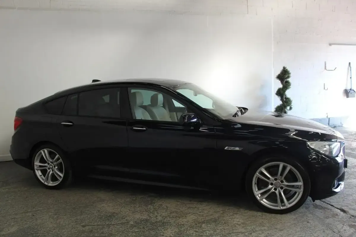 Used BMW 530 M Sport 2012 Black Hatchback