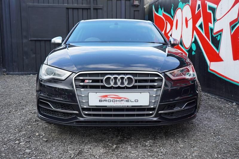 Used Audi S3 Sportback Design 300 HP (220 kW) 2014 Black Hatchback
