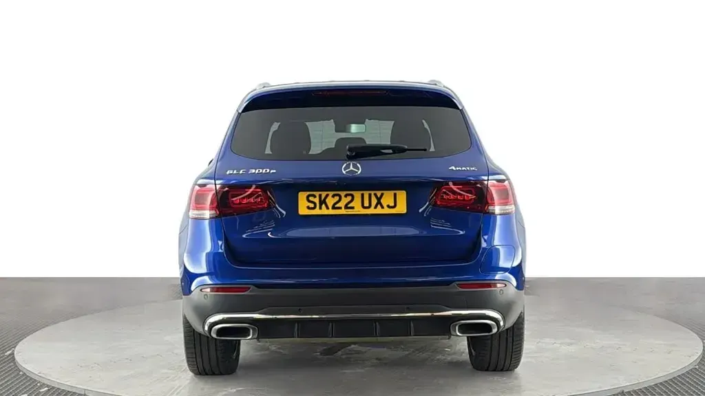 Used Mercedes GLC300 AMG line 333 HP (244 kW) 2022 Blue SUV