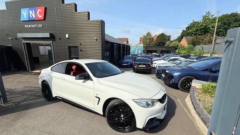 White Used 2015 BMW 430 M Sport Coupe | £12,991 (Fair price) - Image 1/4