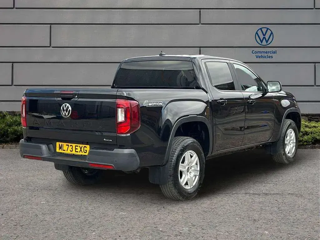 Used VW Amarok Life 2024 Black Pickup