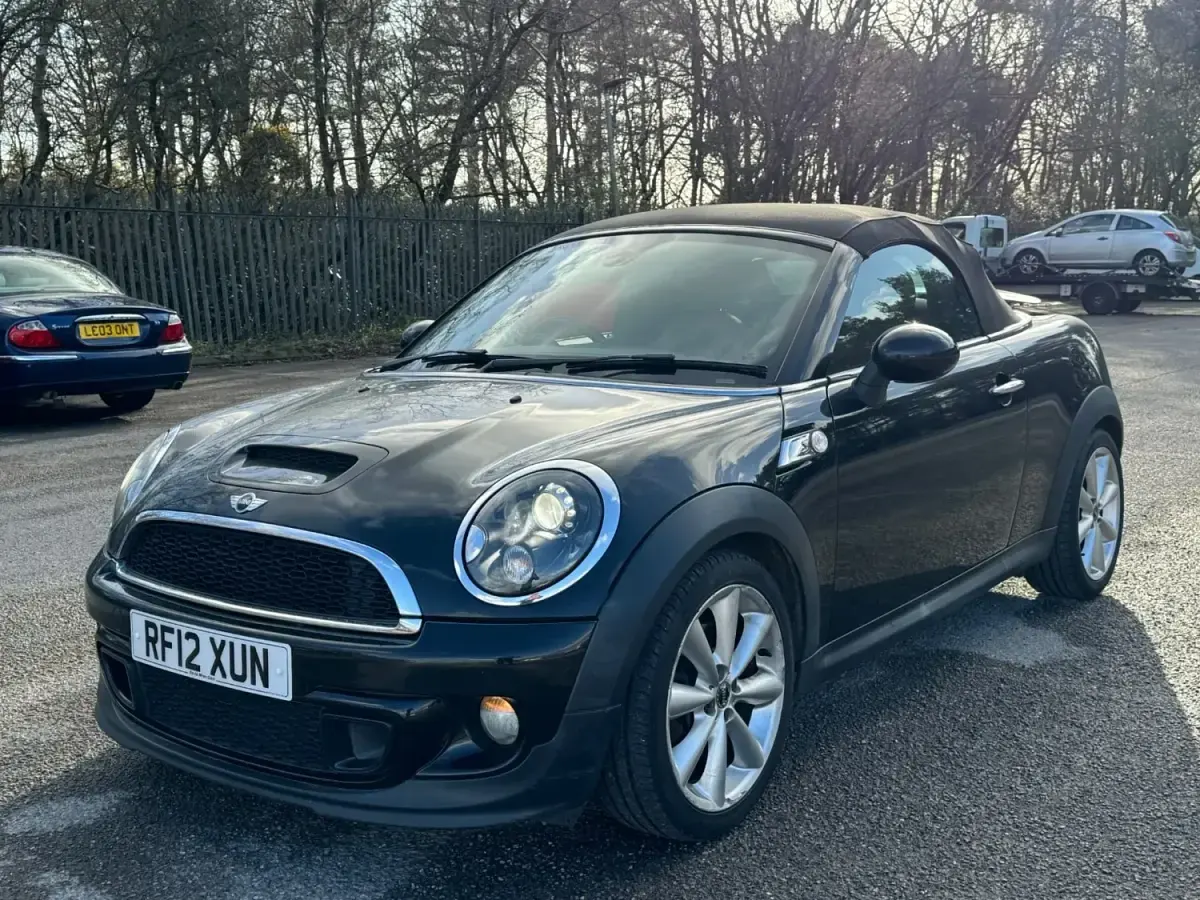 Używany Mini Cooper S Cabriolet 184 KM (135 kW) 2012 Czarny Kabriolet
