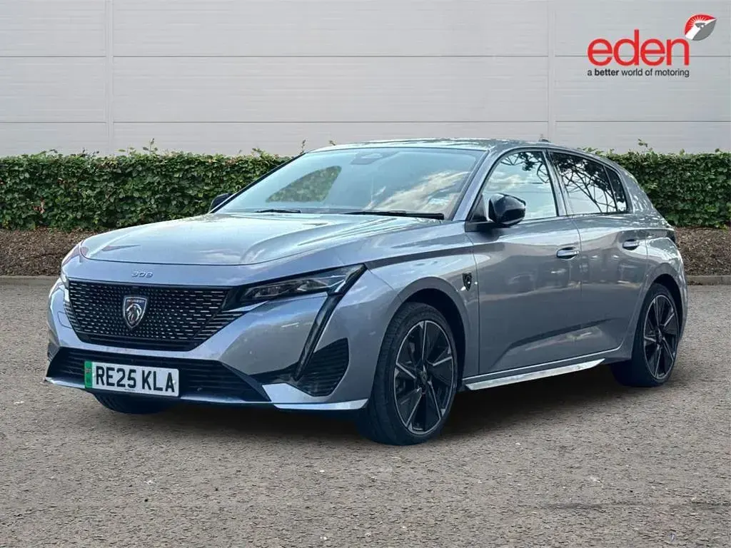 Used Peugeot e-308 114 kW (156 HP) 2025 Hatchback
