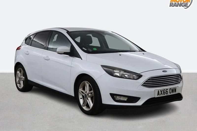 White Used 2017 Ford Focus Zetec Hatchback | £5,895 (Super price) - Image 1/1