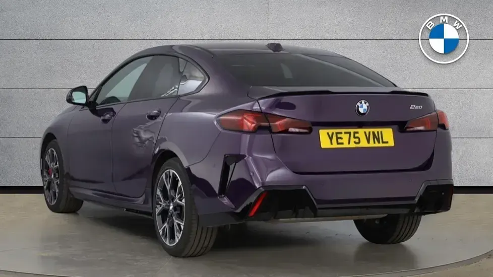 Usado BMW 220 M Sport 168 CV (123 kW) 2025 Púrpura Coupe