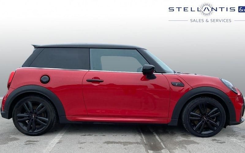 Used Mini Cooper S Hatch 178 HP (130 kW) 2023 Red Hatchback