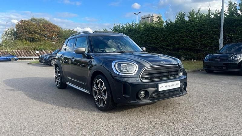 Black Used 2023 Mini Cooper Countryman Exclusive SUV | £23,240 (Fair price) - Image 1/4