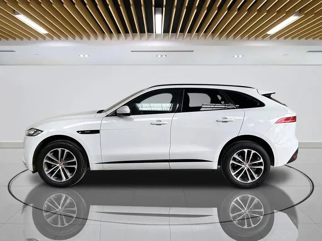 Used Jaguar F-Pace R-Sport 180 HP (132 kW) 2019 White SUV