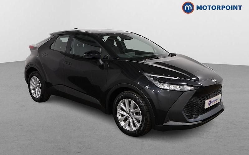 Used 2025 Toyota C-HR SUV | £23,399 (Super price) - Image 1/4