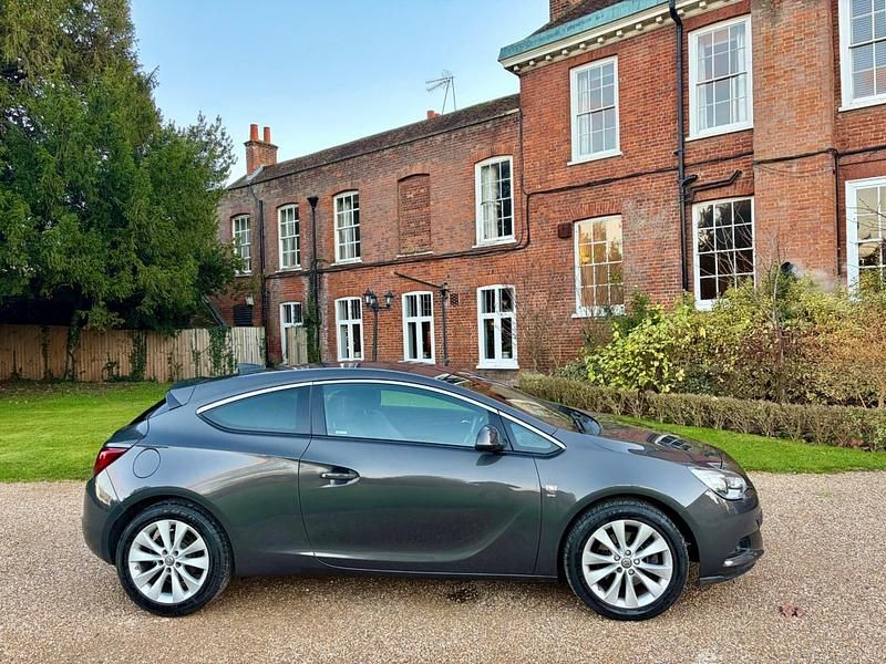 Used Vauxhall Astra GTC SRi 2016 Grey Hatchback