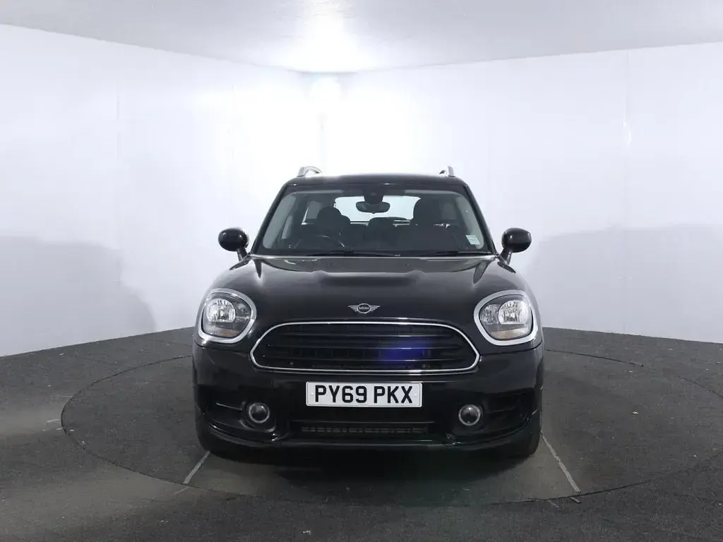 Used Mini Cooper Classic 136 HP (100 kW) 2019 Black Hatchback