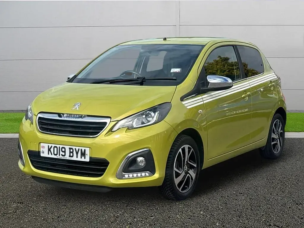 Second-hand Peugeot 108 Collection 2019 Verde Hatchback