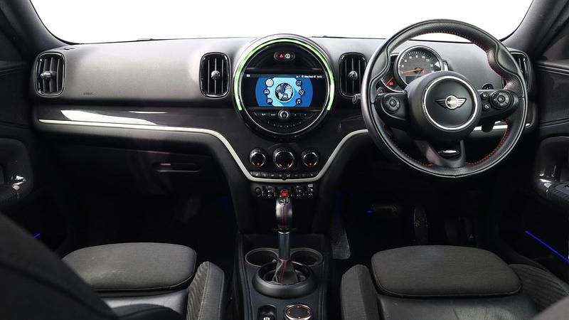 Begagnad Mini Cooper S Countryman 189 HK (139 kW) 2018 Grå SUV