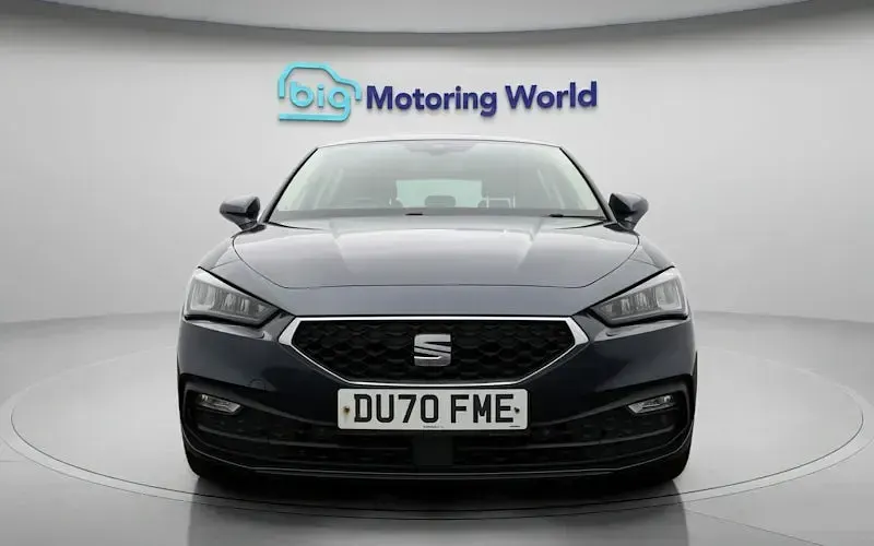 Begagnad Seat Leon SE Dynamic 110 HK (80 kW) 2023 Halvkombi