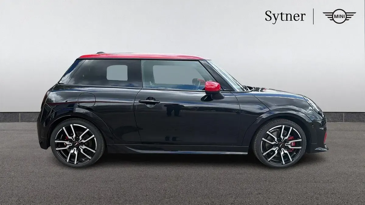 Used Mini John Cooper Works Hatch 228 HP (167 kW) 2025 Black Hatchback