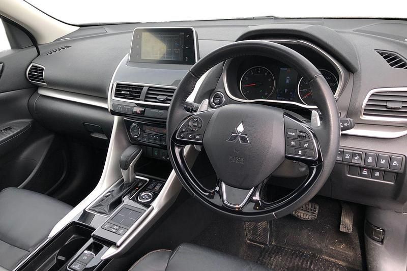 Used Mitsubishi Eclipse 163 HP (119 kW) 2021 Black Hatchback