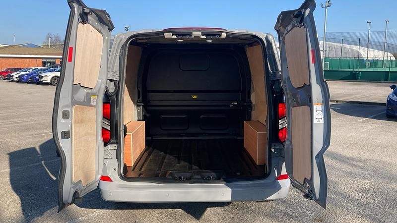 Used Ford Transit Custom Limited 136 HP (100 kW) 2025 Van
