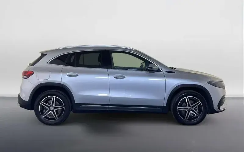 Used Mercedes EQA250 AMG line 139 kW (190 HP) 2021 Silver SUV