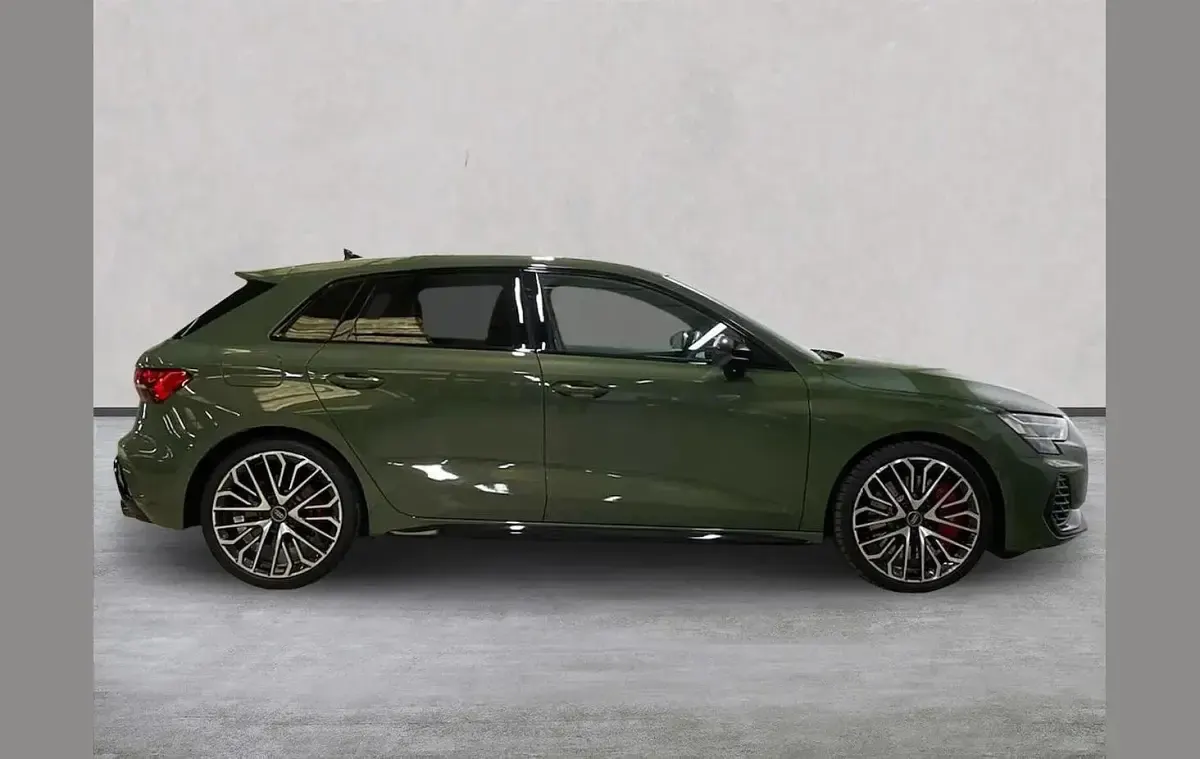 Used Audi S3 Sportback Black Edition 333 HP (244 kW) 2024 Green Hatchback