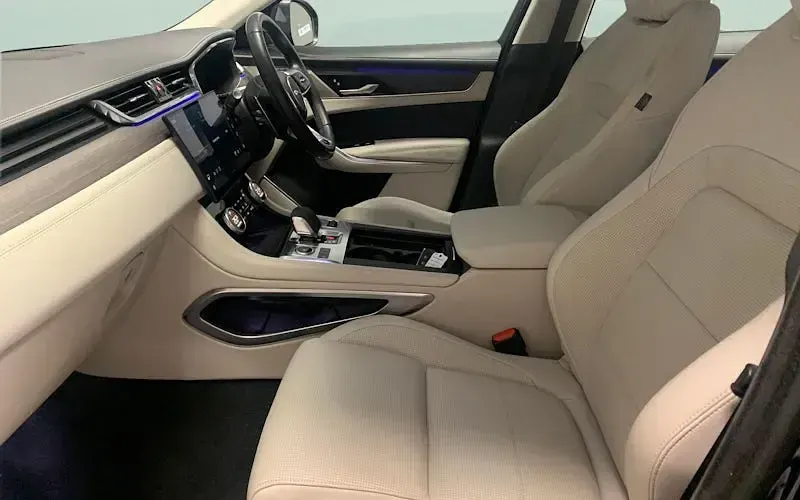Used Jaguar F-Pace R-Dynamic 204 HP (150 kW) 2022 Blue SUV