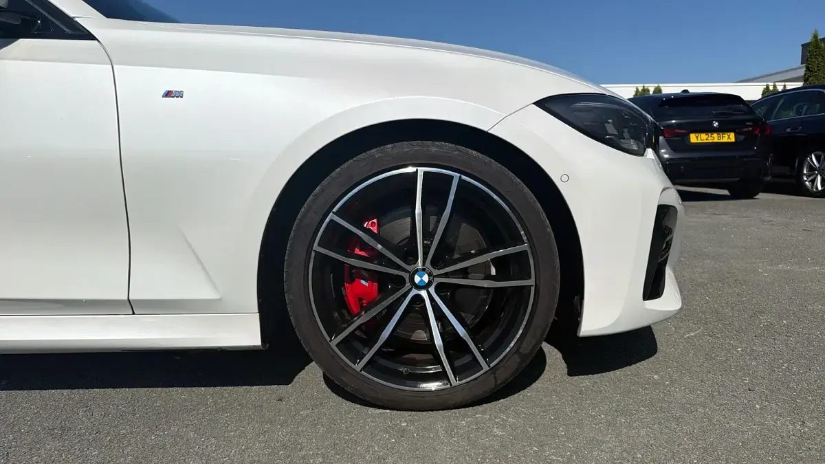 Used BMW 330 M Sport 254 HP (186 kW) 2021 White Sedan