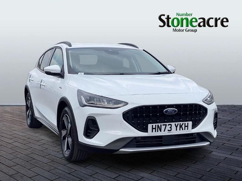 White Used 2023 Ford Focus Active Hatchback | £17,495 (Fair price) - Image 1/4