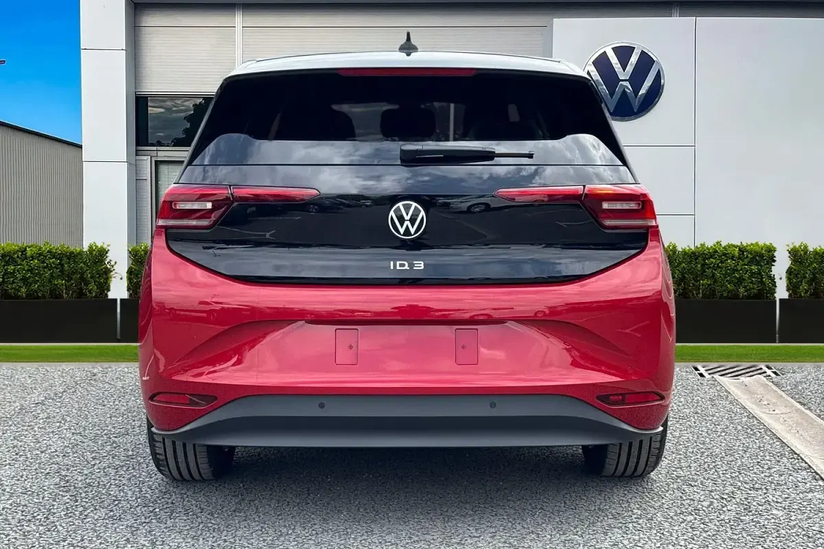 Nuevo VW ID.3 Pro 150 kW (204 CV) 2026 Rojo Utilitario