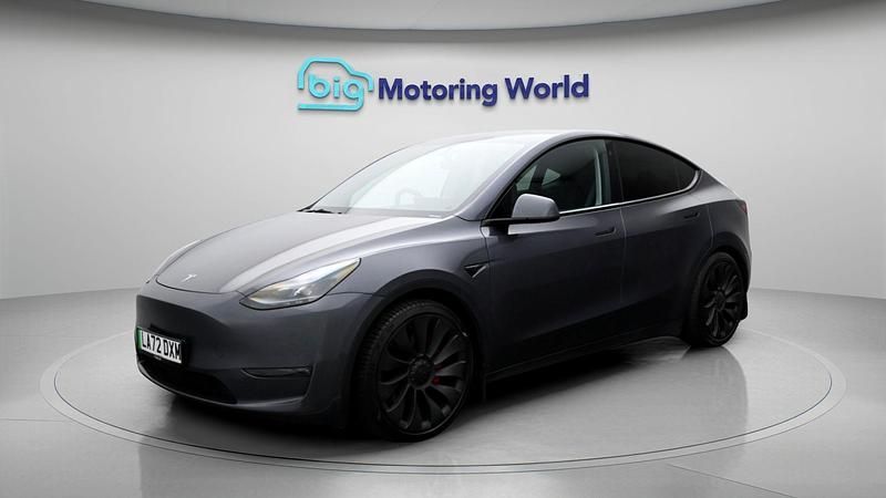 Używany Tesla Model Y Performance 392 kW (534 KM) 2022 Szary SUV