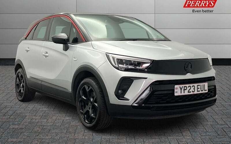 Used 2024 Vauxhall Crossland SUV | £13,198 (Good price) - Image 1/4