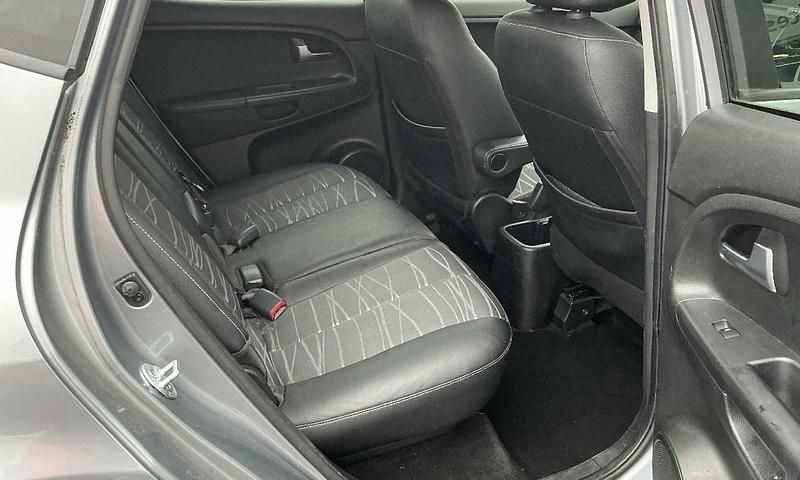 Used Kia Venga 2018 Silver Hatchback