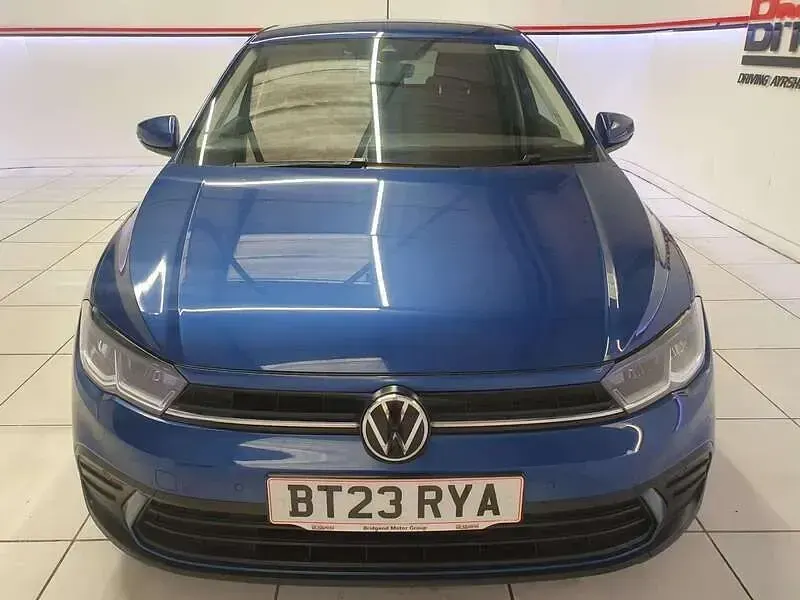 Used VW Polo Life 95 HP (69 kW) 2023 Blue Hatchback