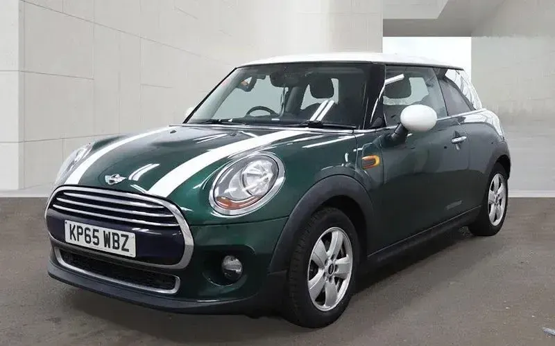 Used Mini Cooper Hatch 136 HP (100 kW) 2017 Hatchback