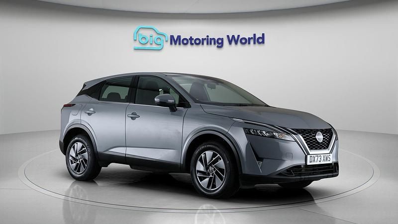 Used 2023 Nissan Qashqai Acenta Premium SUV | £16,600 (Good price) - Image 1/4