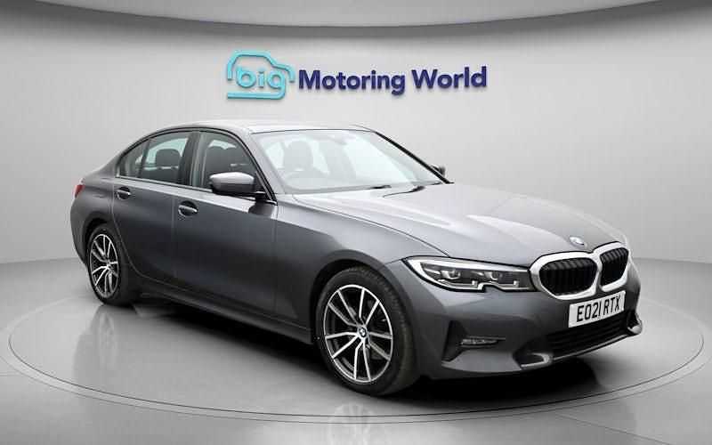 Used BMW 320 Sport Line 184 HP (135 kW) 2021 Grey Sedan