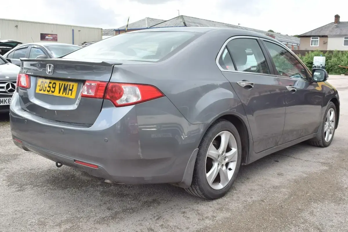 Used Honda Accord EX 150 HP (110 kW) 2009 Silver Sedan