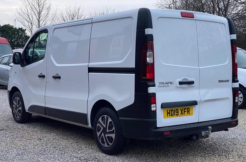 Used Renault Trafic Business 2019 White MPV