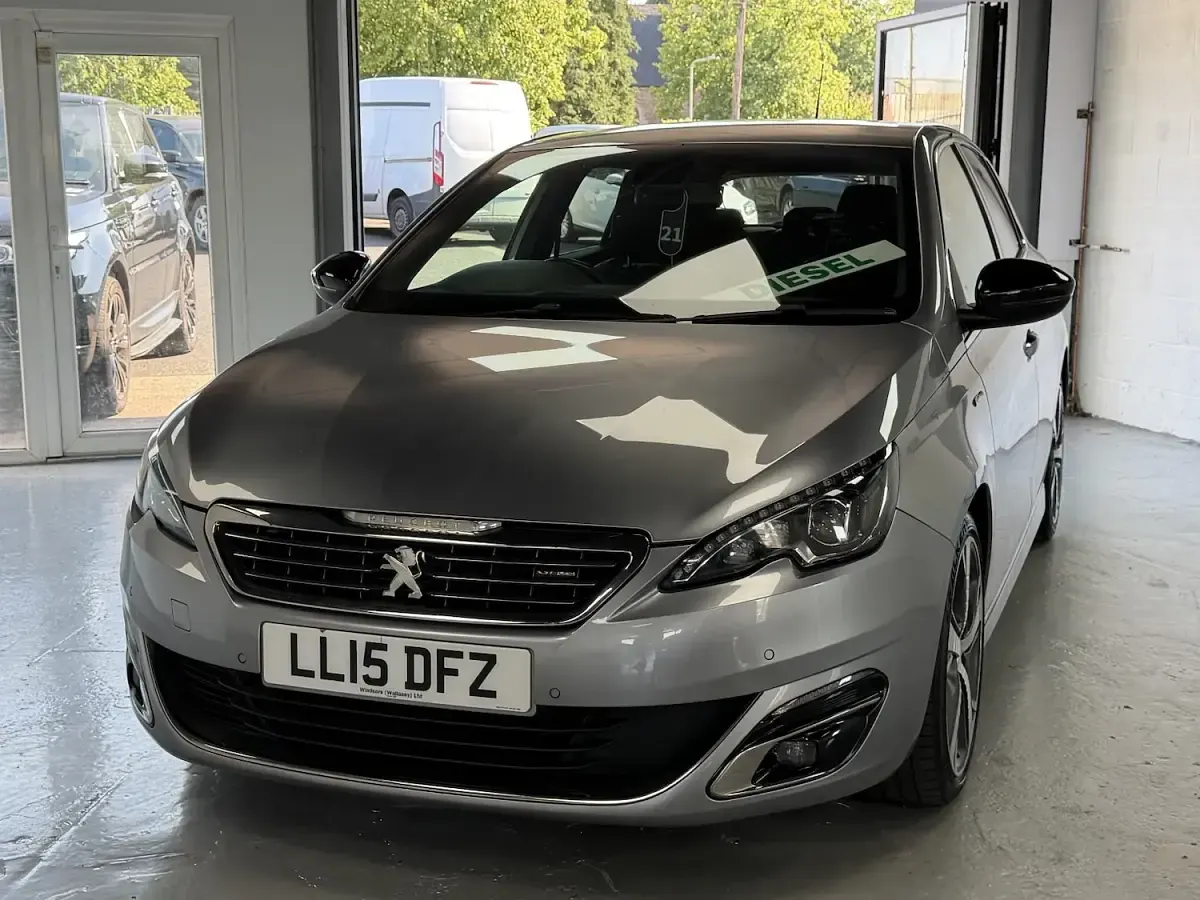 Used Peugeot 308 GT-line 2015 Grey Hatchback
