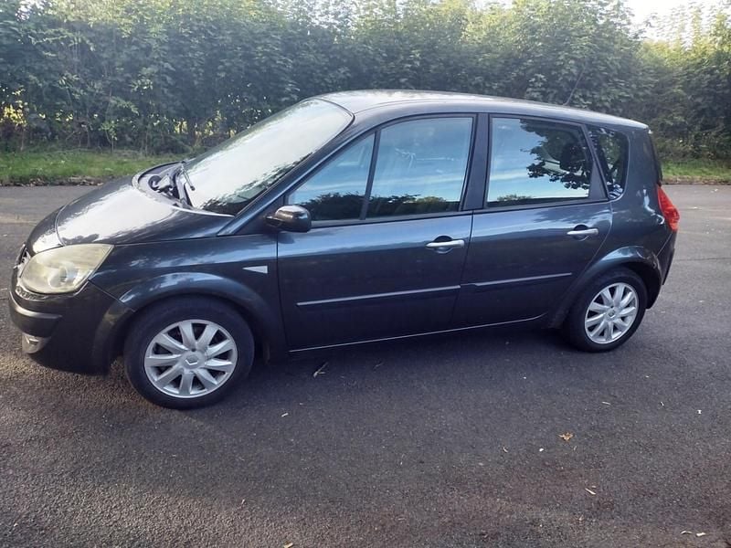 Used Renault Scénic II Dynamique 2008 Grey MPV