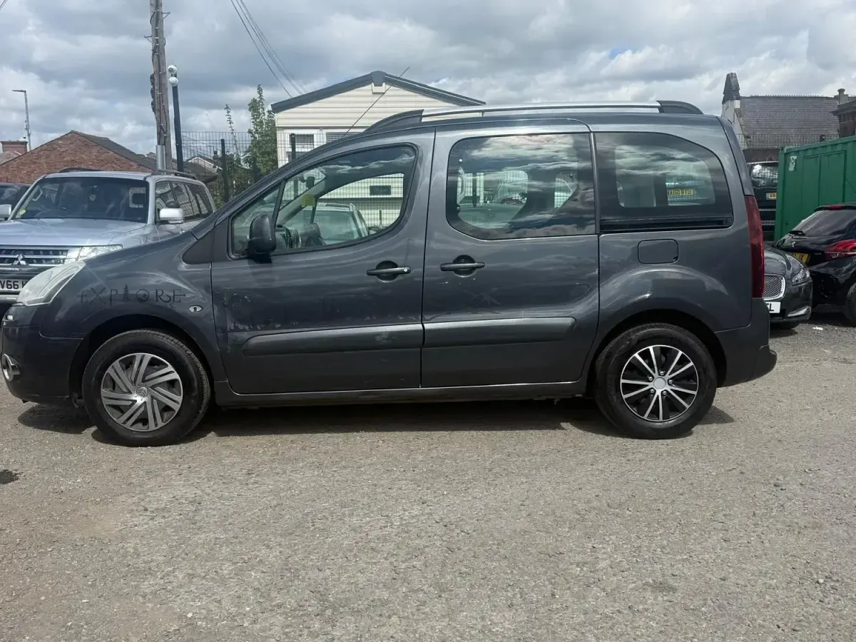 Gebraucht Citroën Berlingo VTR Sport 90 PS (66 kW) 2015 Grau Van / Kleinbus