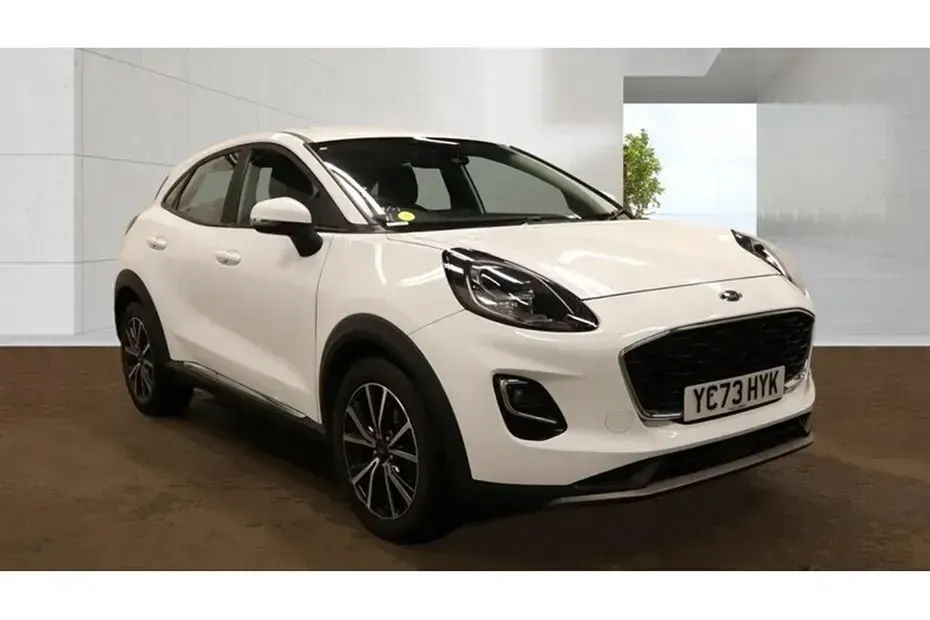 Begagnad Ford Puma Titanium 2023 Vit SUV