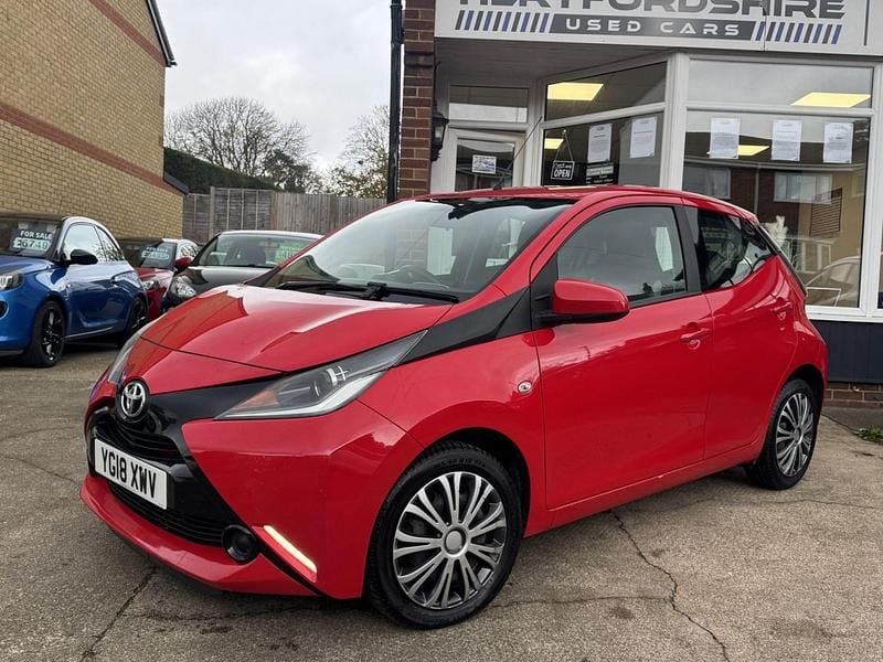 Red Used 2018 Toyota Aygo X-play Hatchback | £5,195 (Good price) - Image 1/4