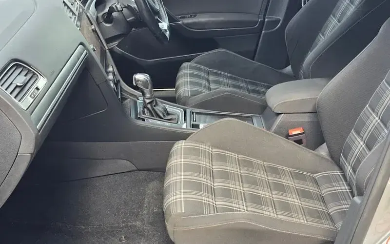 Used VW Golf VII GTD 184 HP (135 kW) 2019 Silver Hatchback