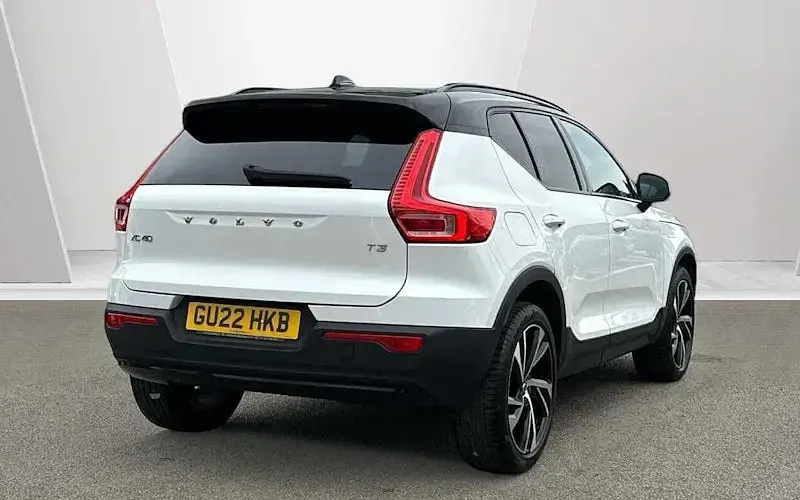 Used Volvo XC40 R-Design Pro 163 HP (119 kW) 2021 SUV