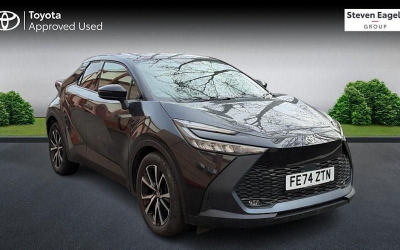 Used Toyota C-HR Design 140 HP (102 kW) 2026 SUV