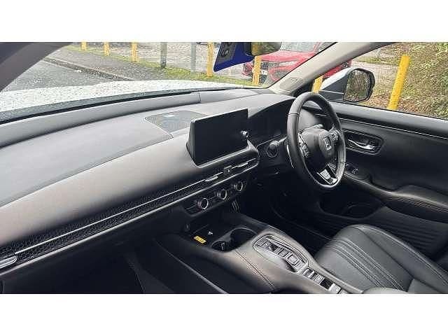 Used Honda ZR-V Advance 184 HP (135 kW) 2024 White SUV