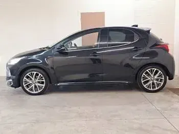 Used Toyota Yaris 116 HP (85 kW) 2022 Black Hatchback