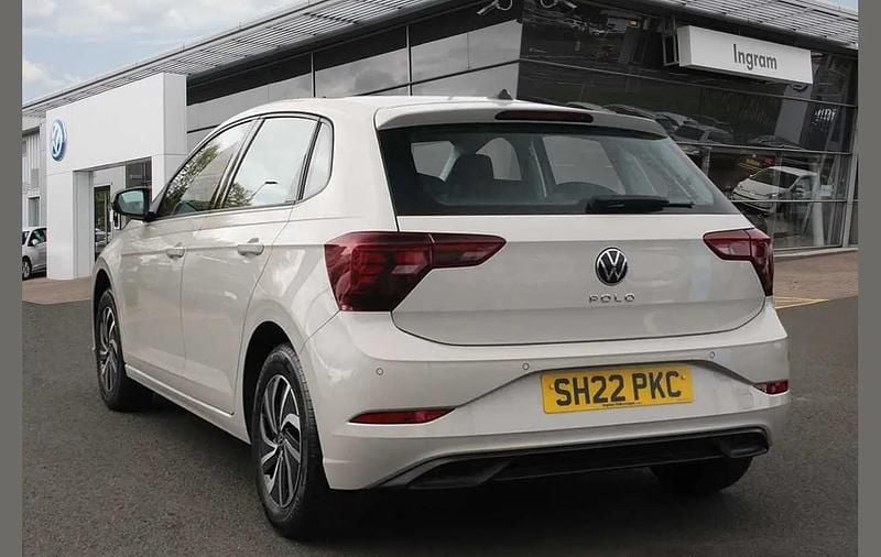 Used VW Polo Life 80 HP (58 kW) 2022 Grey Hatchback