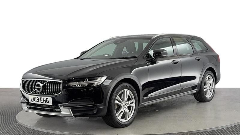 Black Used 2019 Volvo V90 CC Estate | £18,320 (Good price) - Image 1/4