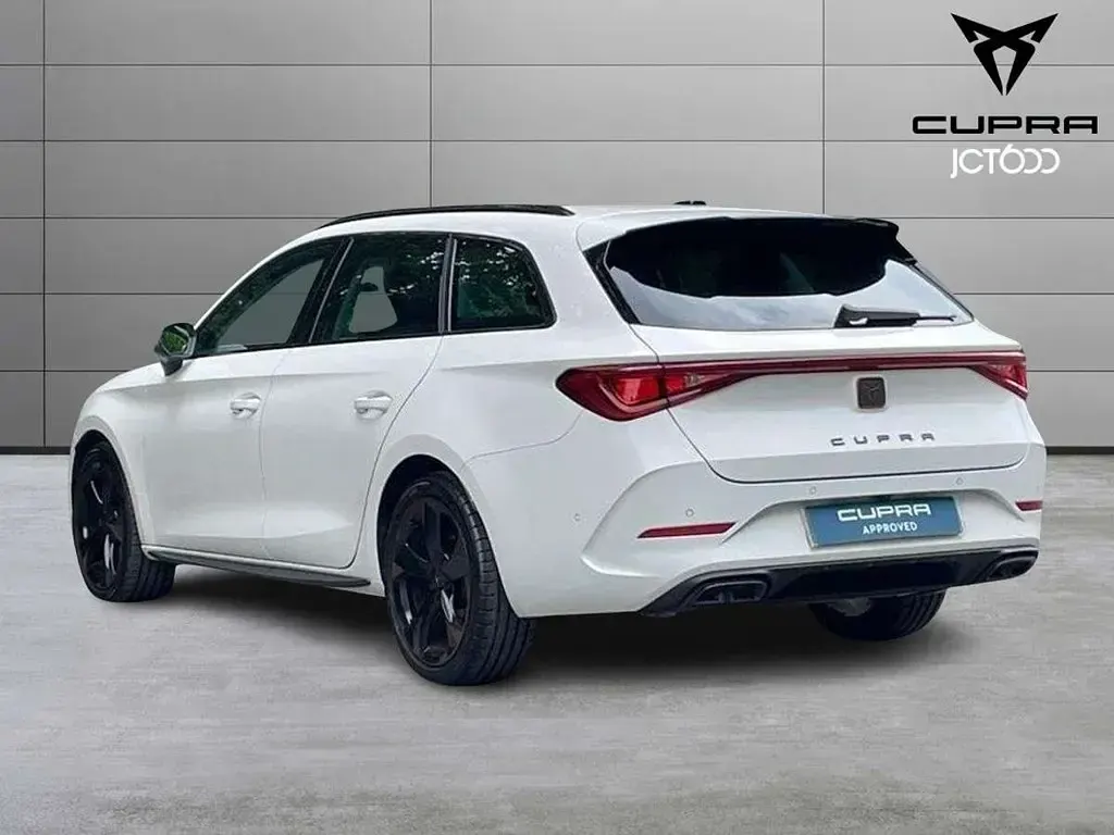 Used Cupra Leon 150 HP (110 kW) 2024 White Estate
