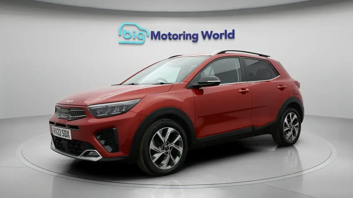 Usado Kia Stonic GT-Line 118 CV (86 kW) 2022 Rojo SUV